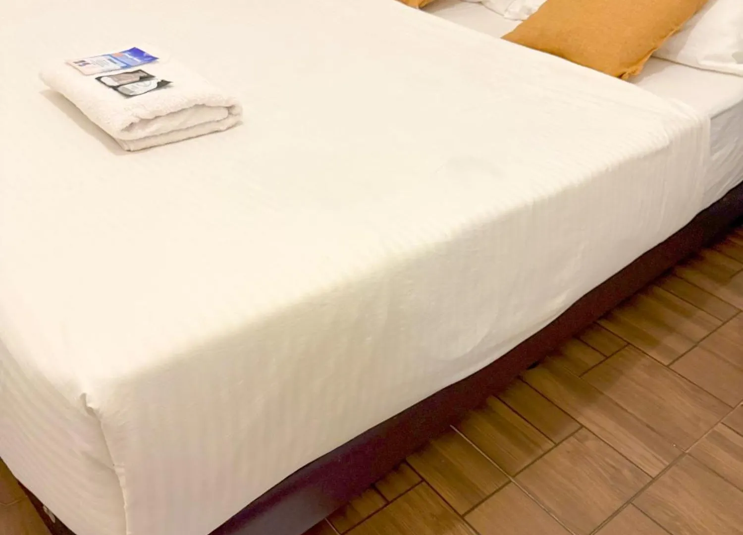 Tonight Hotel Τζωρτζ Τάουν Δωμάτια σε οικογενειακή κατοικία