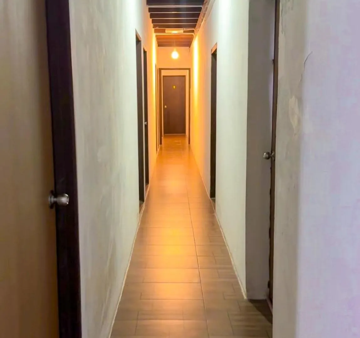 Tonight Hotel George Town 0*,